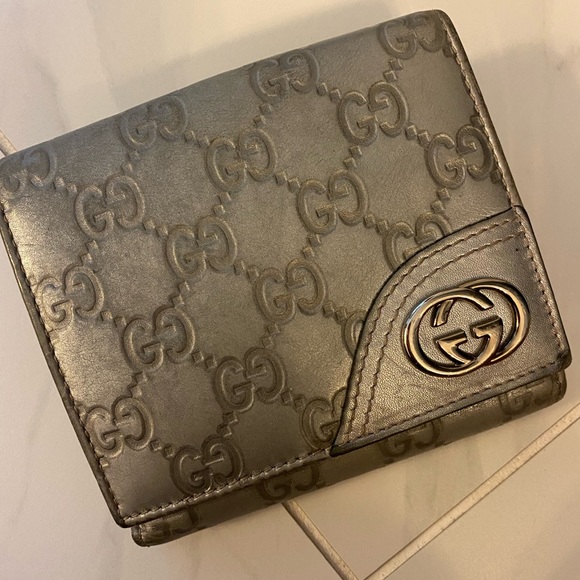Gucci wallet - Picture 1 of 6